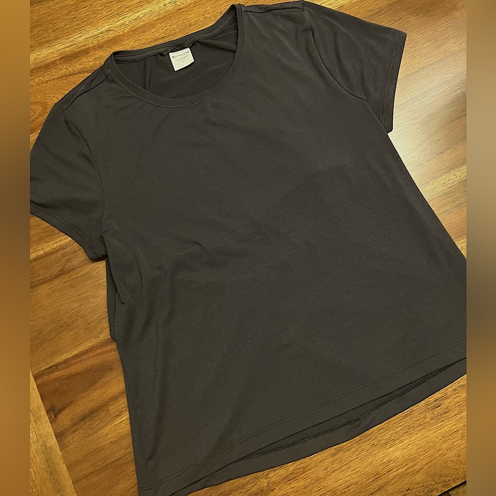 Athleta “Air Out Cinch Tee” - Medium - Black